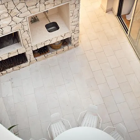 Arc - Perfect Seaside Luxury With Heated Pool *