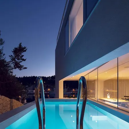 Arc - Perfect Seaside Luxury With Heated Pool 米欧纳