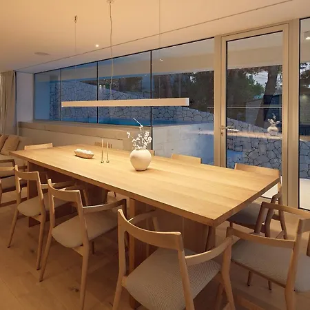 Arc - Perfect Seaside Luxury With Heated Pool 别墅